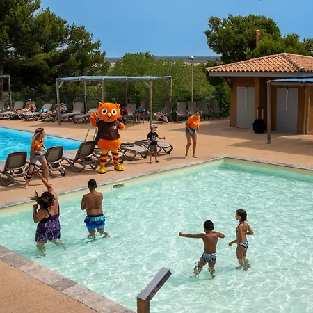 Vvf Narbonne-plage Saint-pierre-la-mer Village de vacances