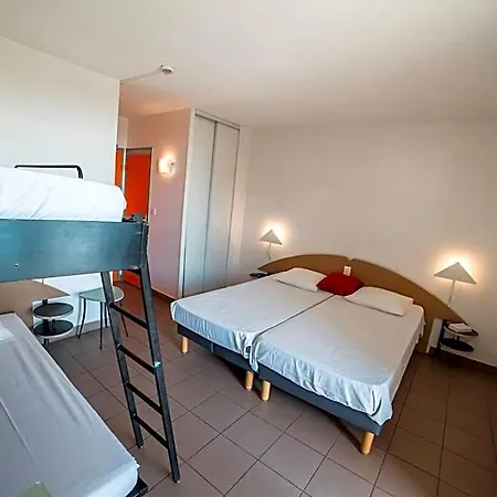 Vvf Narbonne-plage Saint-pierre-la-mer 3*